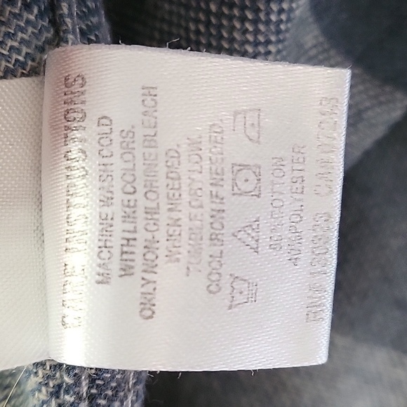 Zoo York Men's Charcoal and Black Plaid Button Down - Picture 9 of 9